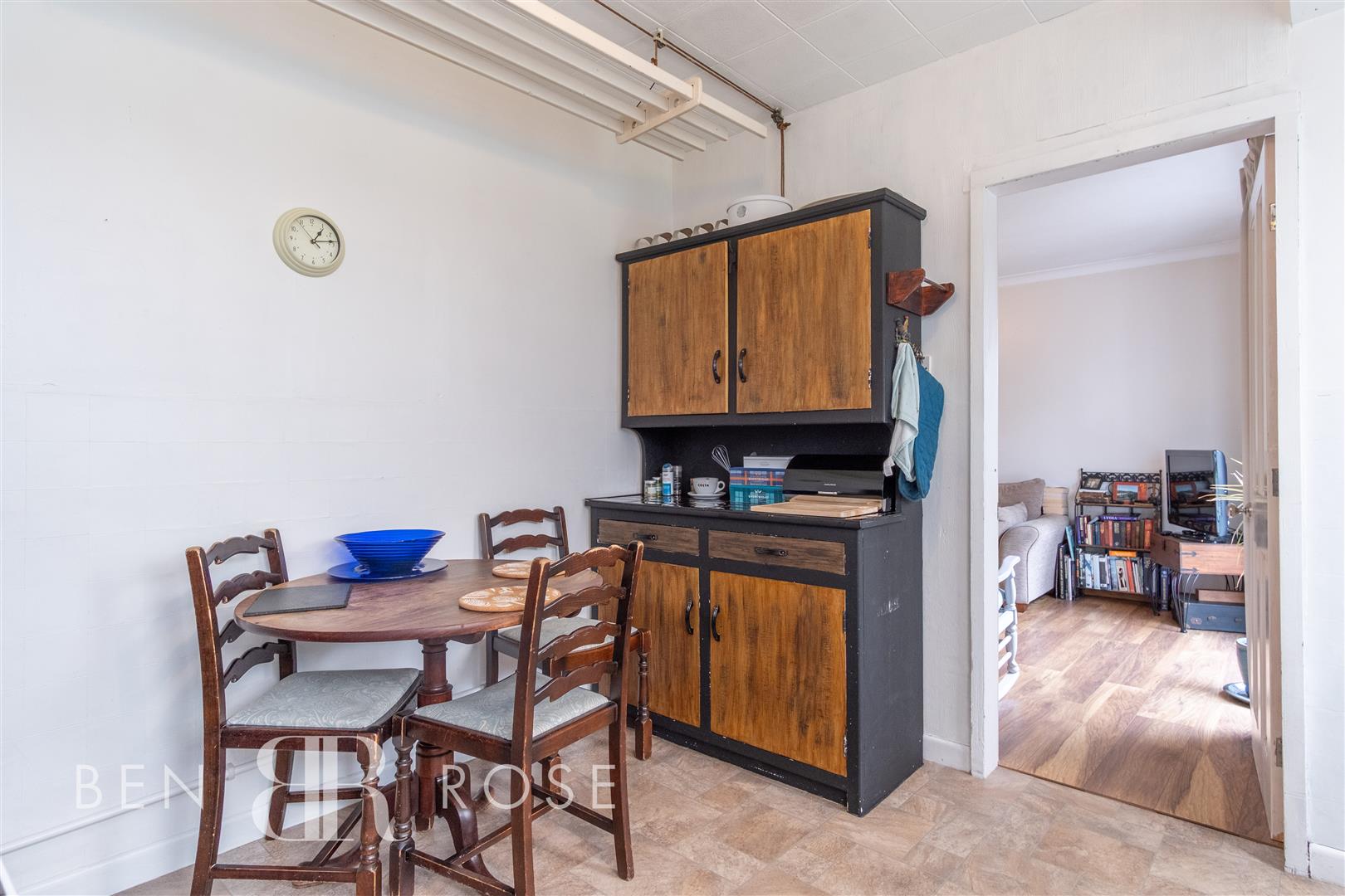2 bed property in Lydric Avenue, Preston